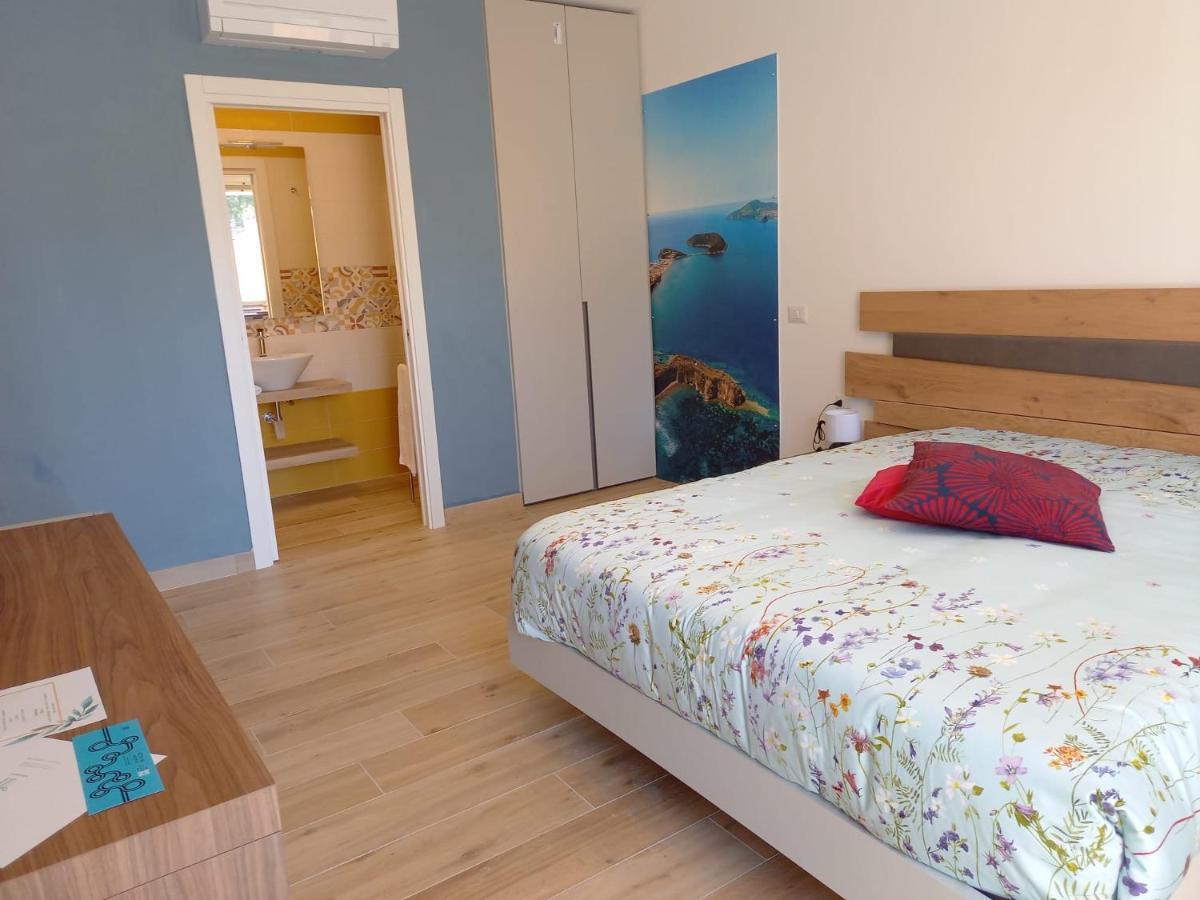 Bamboo Hotel Procida Ngoại thất bức ảnh